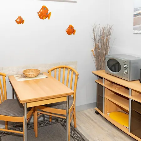 Haus Sonneck, App 3 더넨